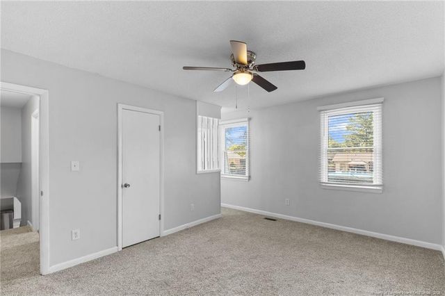 5839 Rivercroft Road, Fayetteville, NC 28304