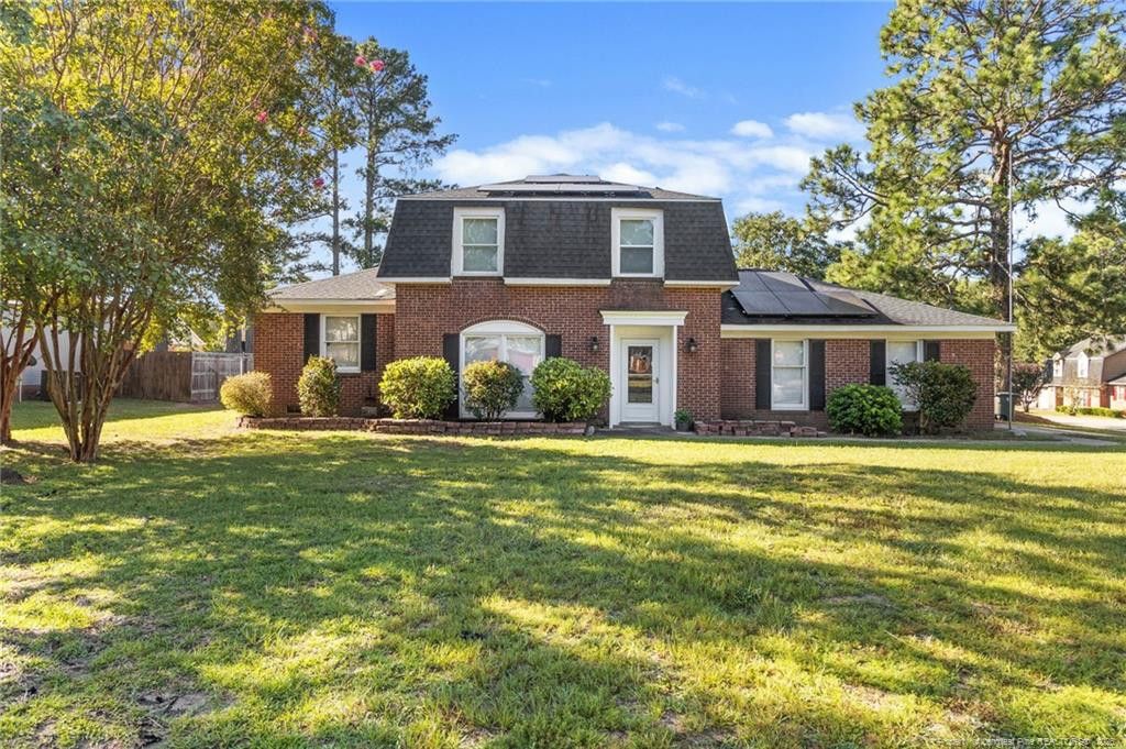 5839 Rivercroft Road, Fayetteville, NC 28304