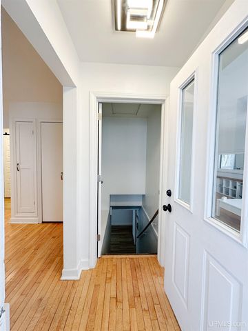 423 W Hampton Street, Marquette, MI 49855