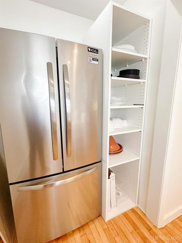 423 W Hampton Street, Marquette, MI 49855