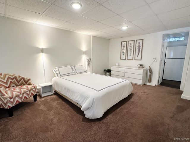 423 W Hampton Street, Marquette, MI 49855