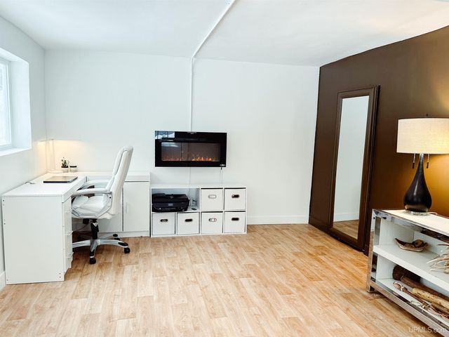 423 W Hampton Street, Marquette, MI 49855