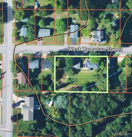 423 W Hampton Street, Marquette, MI 49855