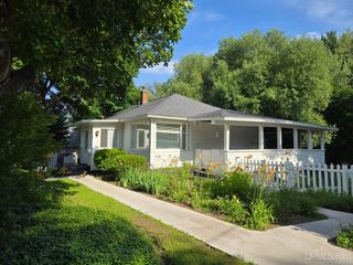 423 W Hampton Street, Marquette, MI 49855