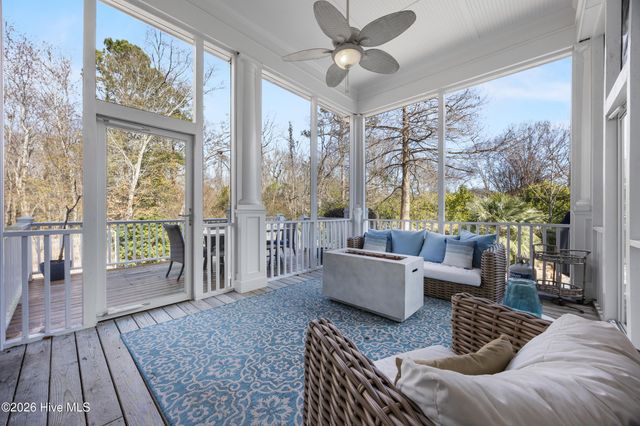 413 Marsh Oaks Drive, Wilmington, NC 28411