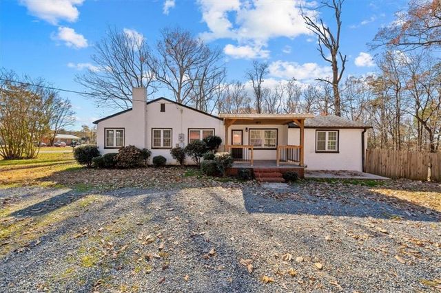 6342 Maple Springs Road, Seagrove, NC 27341