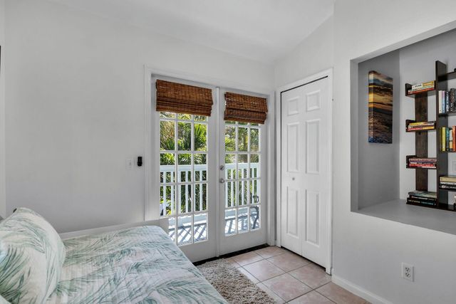 161 Golf Club Drive, Key West, FL 33040