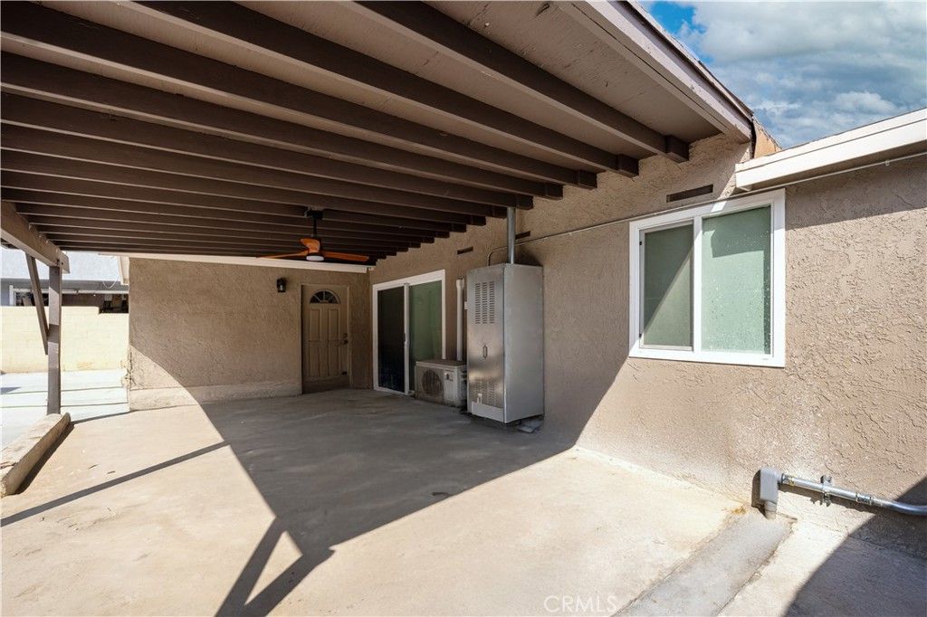 Image 13 of property listing at 607 Sefton, Monterey Park, CA 91755