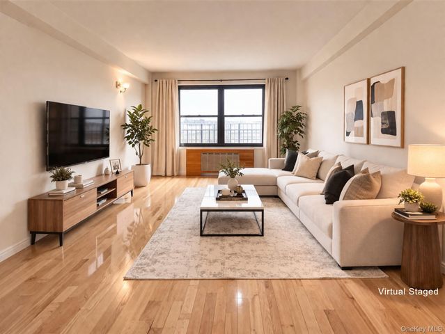 6434 102nd Street 11E, Rego Park, NY 11374