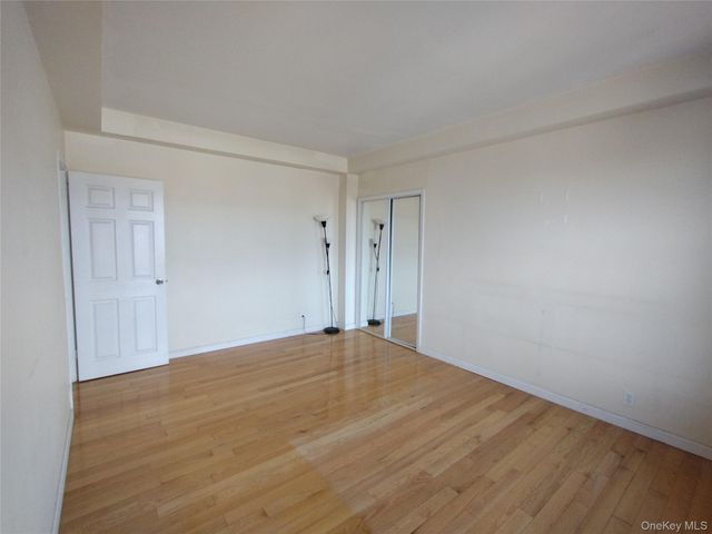 6434 102nd Street 11E, Rego Park, NY 11374