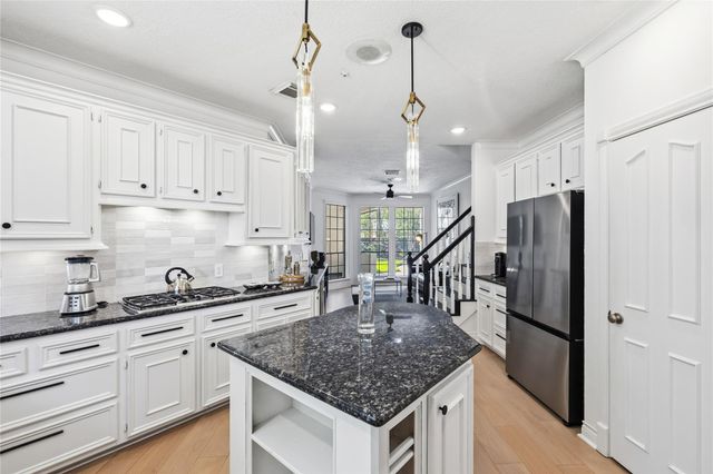 6787 Monarda Court, Houston, TX 77069