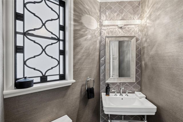 6787 Monarda Court, Houston, TX 77069