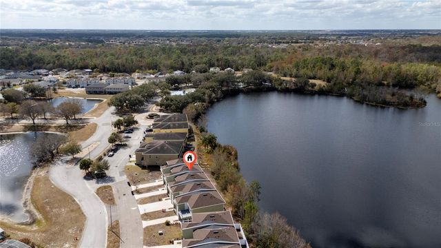 462 LAKE SHORE PARKWAY, Davenport, FL 33896