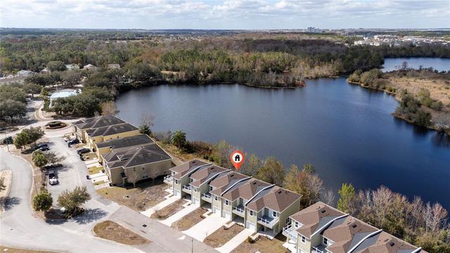 462 LAKE SHORE PARKWAY, Davenport, FL 33896