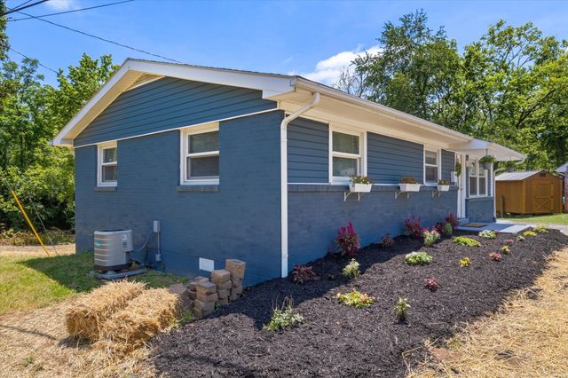 1870 Rio Vista Drive, Paris, KY 40361