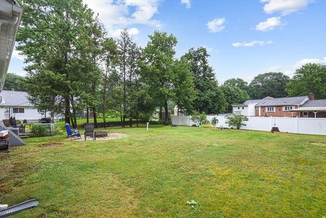 3 Grant Rd, Easton, MA 02375