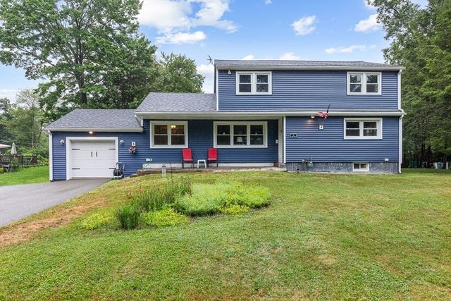 3 Grant Rd, Easton, MA 02375
