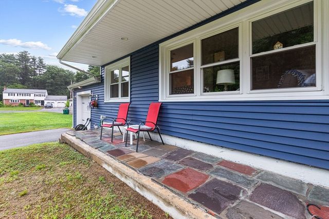 3 Grant Rd, Easton, MA 02375