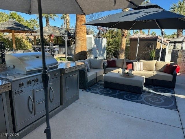 8175 Arville Street 404, Las Vegas, NV 89139