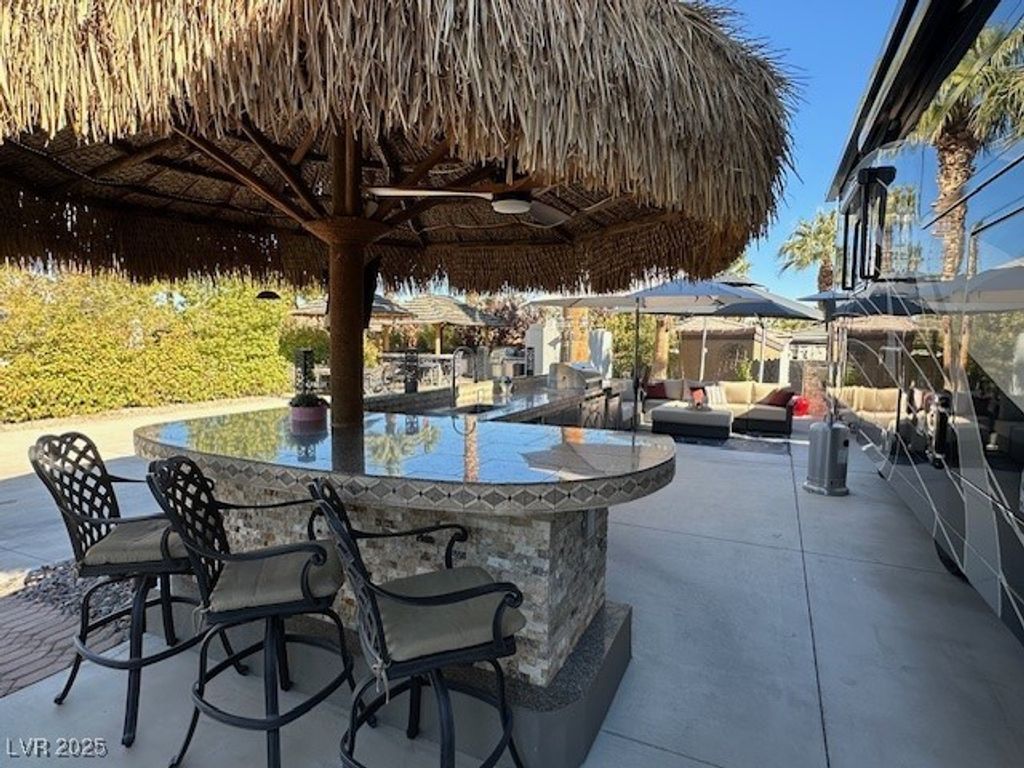 8175 Arville Street 404, Las Vegas, NV 89139