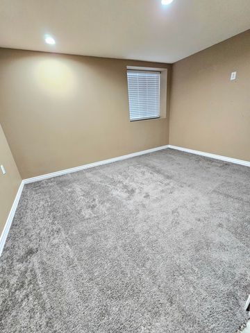 6147 Inverness Court, Romulus City, MI 48174