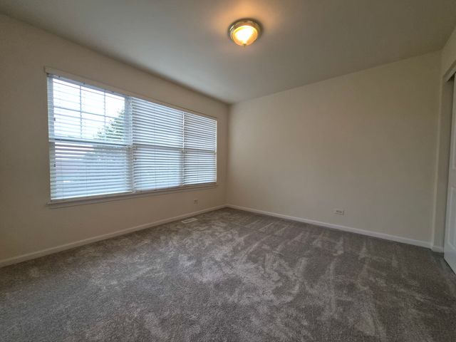 3397 BRADBURY Circle 3397, Aurora, IL 60504
