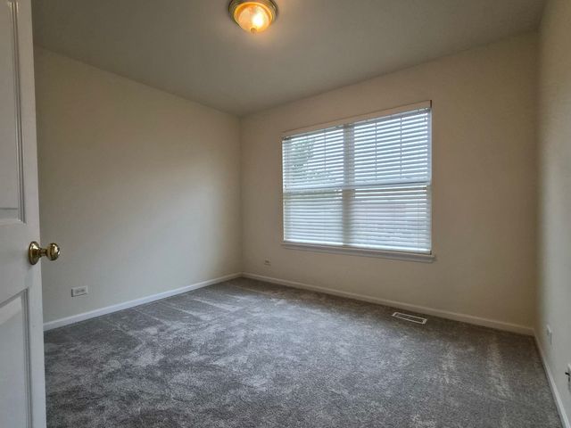 3397 BRADBURY Circle 3397, Aurora, IL 60504