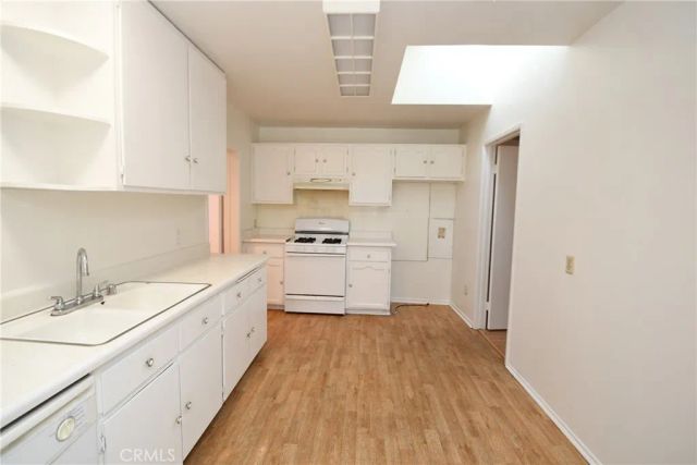 4505 Lennox, Lennox, CA 90304