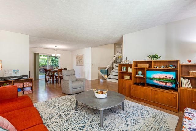 438 Theori Avenue, Columbus, OH 43230