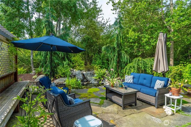 808 2nd Street, Steilacoom, WA 98388