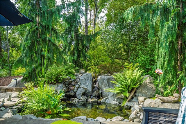 808 2nd Street, Steilacoom, WA 98388