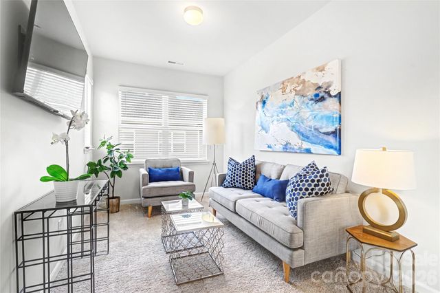 106 Renny Alley, Charlotte, NC 28217