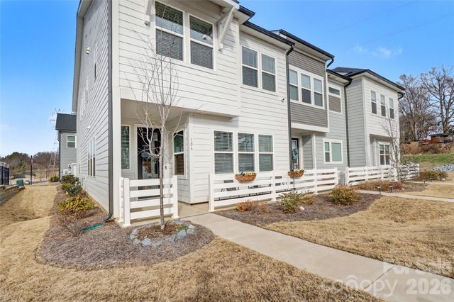 106 Renny Alley, Charlotte, NC 28217