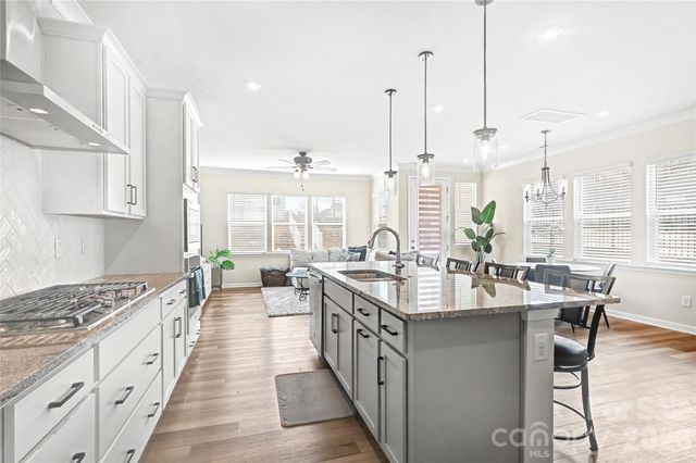 106 Renny Alley, Charlotte, NC 28217