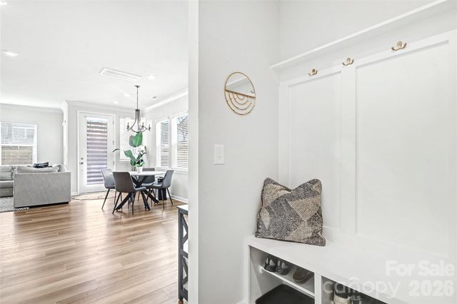 106 Renny Alley, Charlotte, NC 28217