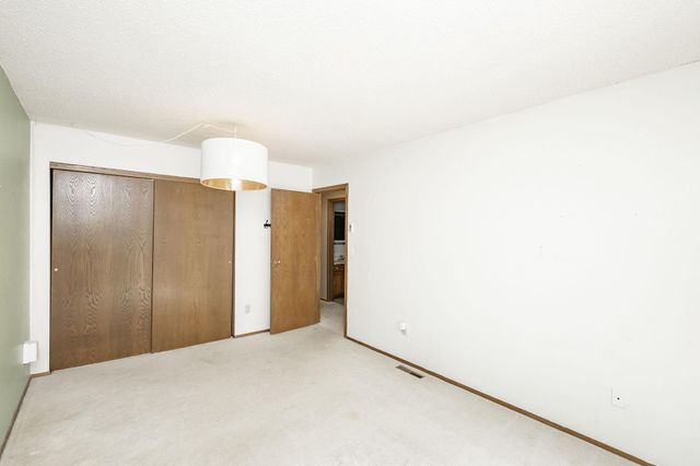 1907 27th Avenue S, Fargo, ND 58103