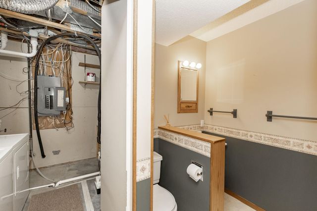 1907 27th Avenue S, Fargo, ND 58103