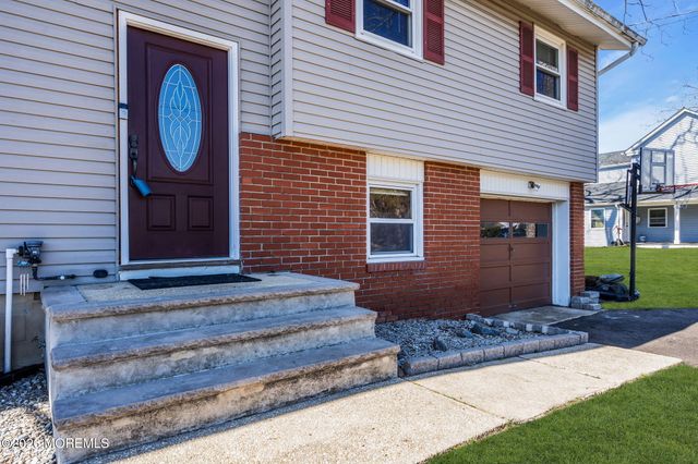 1170 Old Freehold Road, Toms River, NJ 08753