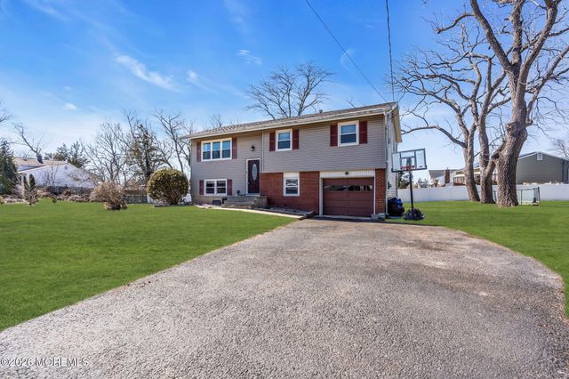 1170 Old Freehold Road, Toms River, NJ 08753