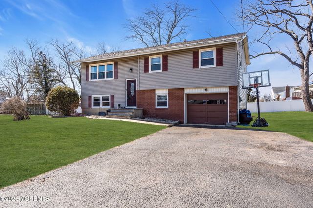 1170 Old Freehold Road, Toms River, NJ 08753