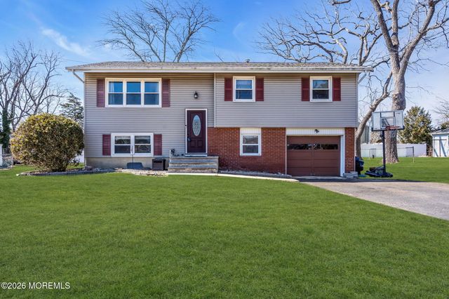 1170 Old Freehold Road, Toms River, NJ 08753