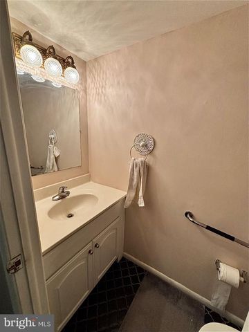 428 HENDRIX ST, Philadelphia, PA 19116