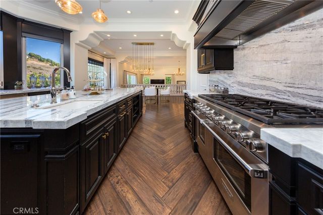 30 Saddlebow Road, Bell Canyon, CA 91307