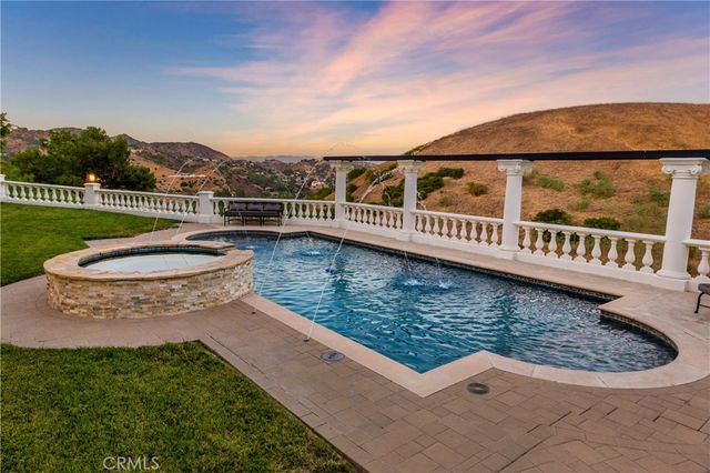 30 Saddlebow Road, Bell Canyon, CA 91307
