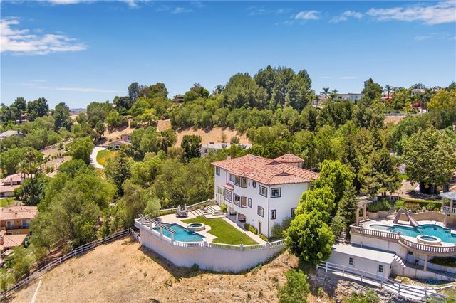 30 Saddlebow Road, Bell Canyon, CA 91307