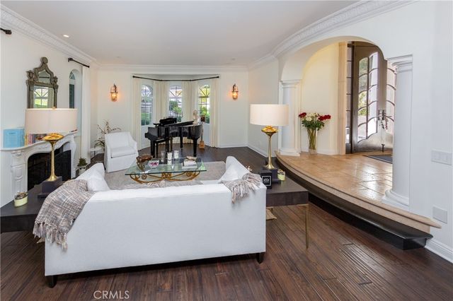 30 Saddlebow Road, Bell Canyon, CA 91307
