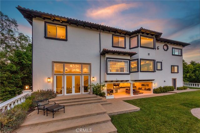 30 Saddlebow Road, Bell Canyon, CA 91307