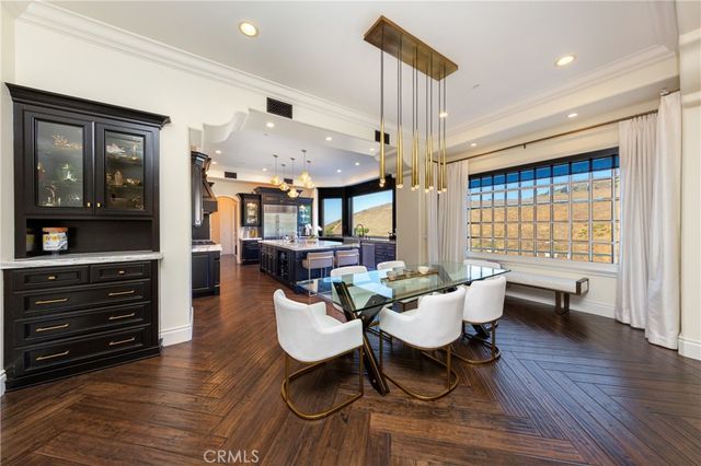 30 Saddlebow Road, Bell Canyon, CA 91307