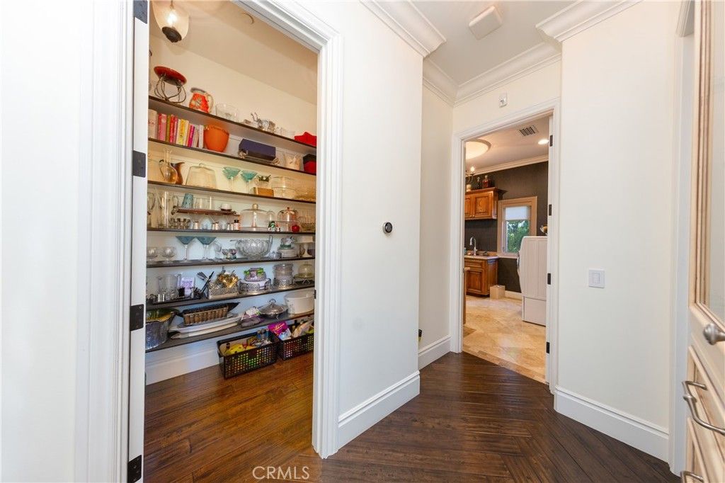 Image 15 of property listing at 30 Saddlebow, Bell Canyon, CA 91307