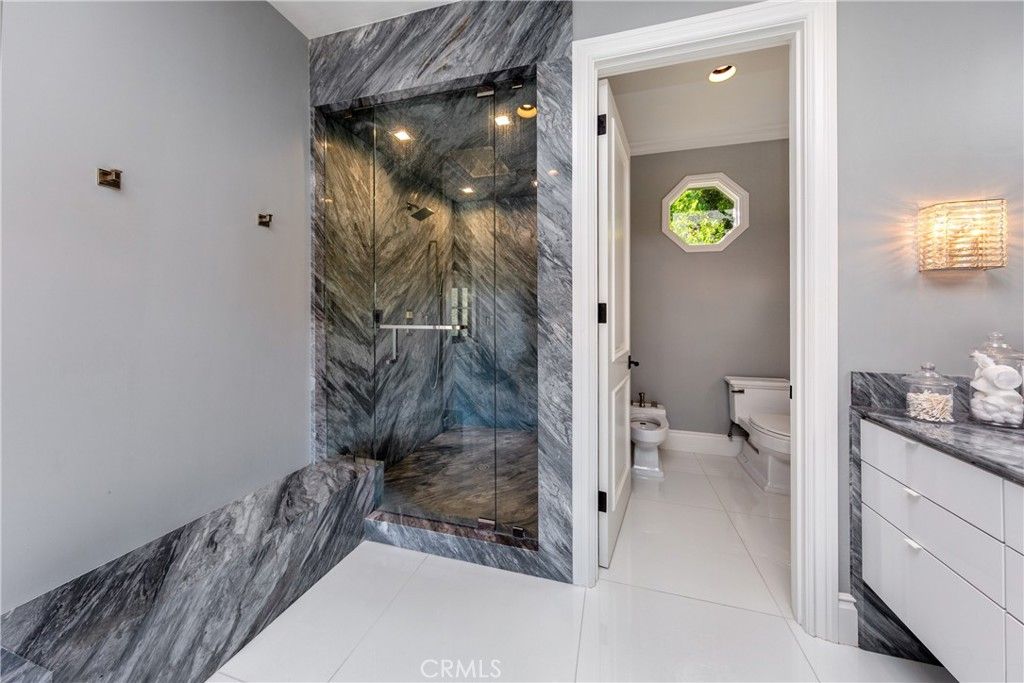 Image 32 of property listing at 30 Saddlebow, Bell Canyon, CA 91307